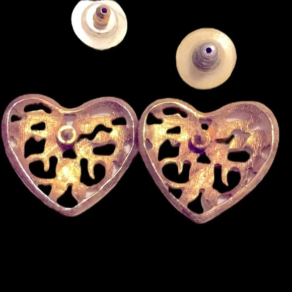 Vintage Gold Tone Heart Pierced Earrings - Picture 2 of 3